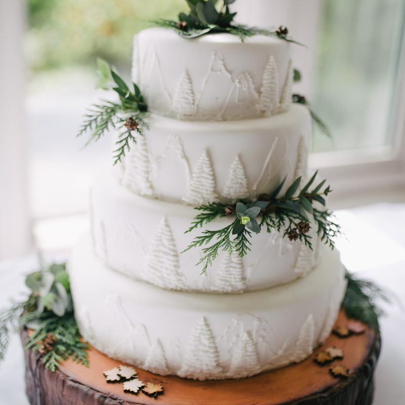 Classic Wedding Cake